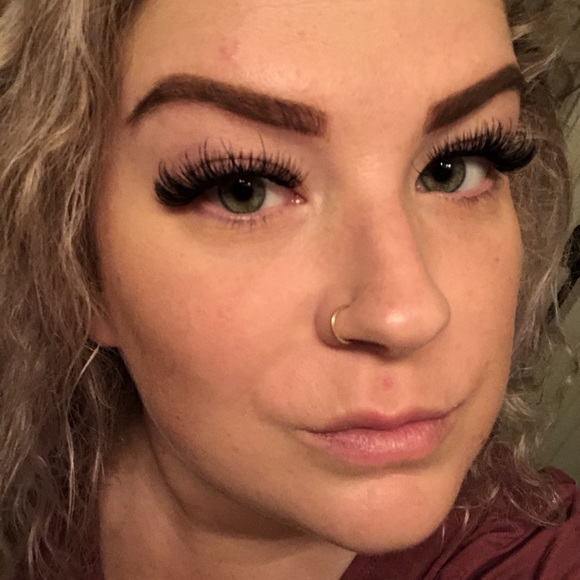 Meet your Posher, Amy - Picture 7 of 8